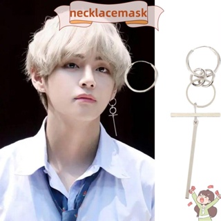 sa mga nag sasabing chanel Yung brand Ng earrings ni taehyung Isang m