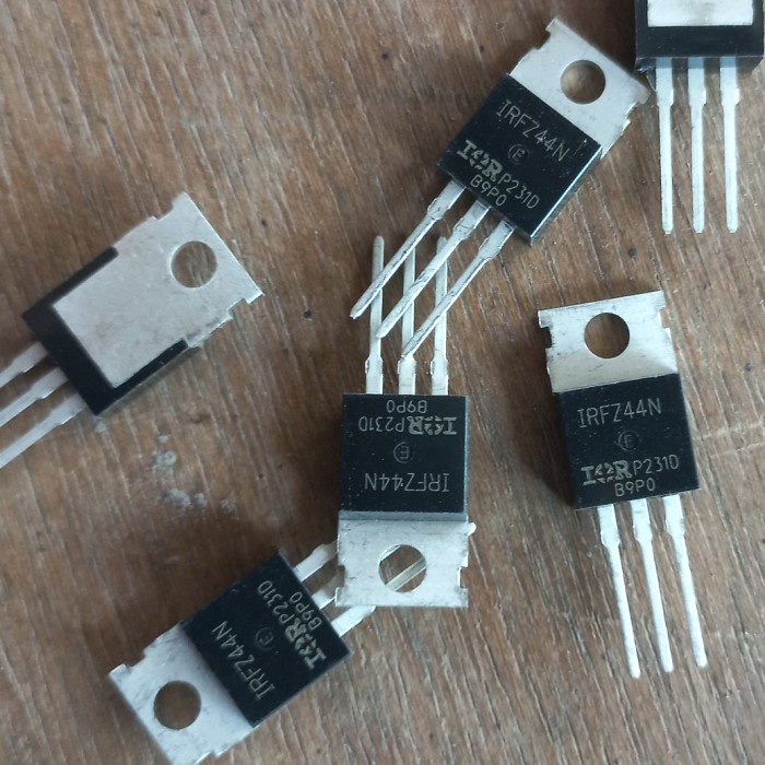 Irfz44n Mosfet Fet IRFZ 44N Z44N 44N IRF44 IRF44N IC TRANSISTOR