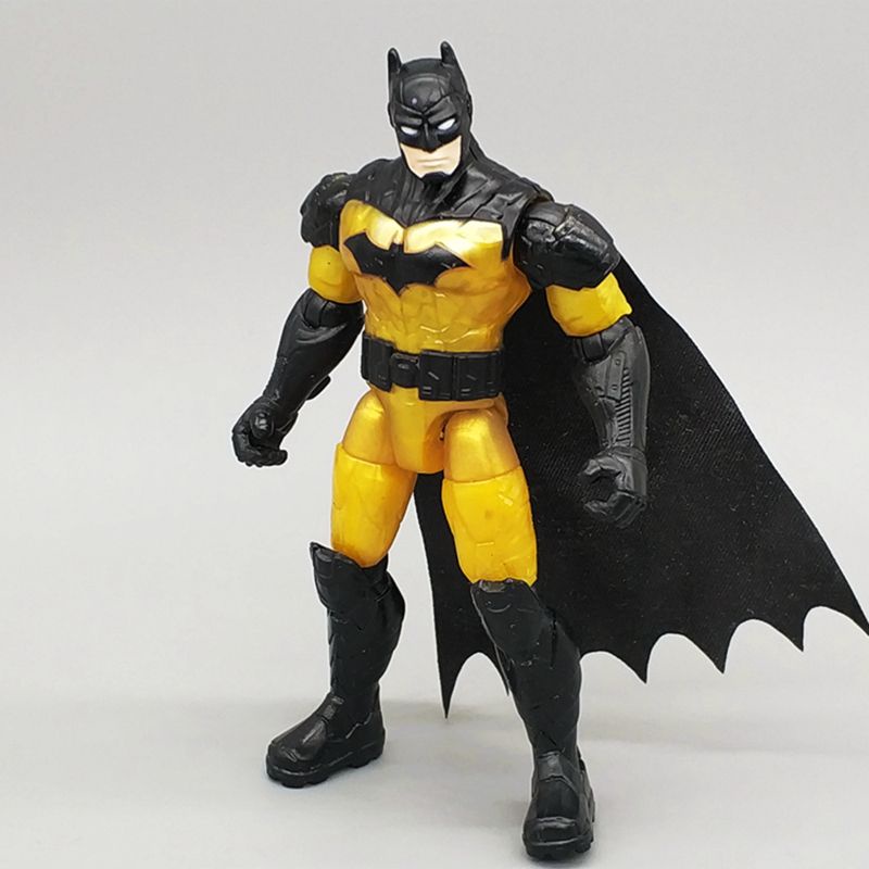 Anime Avengers Action Figure Heavy Armored Armored Color Batman Figure