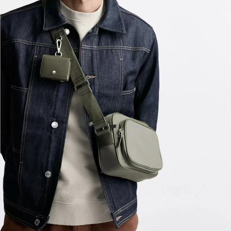 [Free Shipping] Men's Bag zara Green Casual Bag Mens Bag Men Shoulder