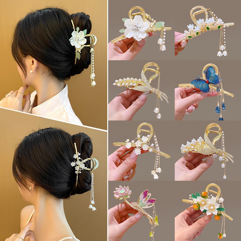 Beautyxyz Crystal Rhinestone Flower Hair Claw Clamp – Silver, For Weddings & Proms