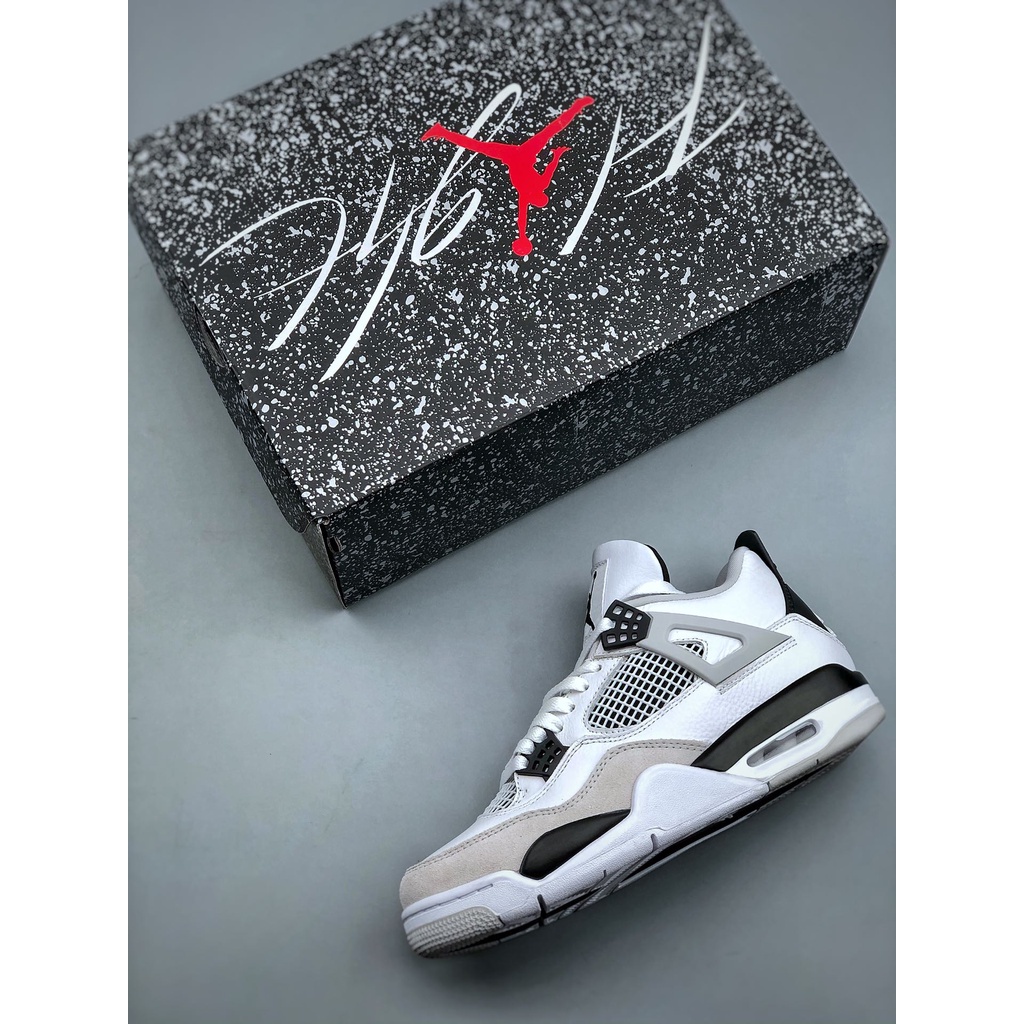 Nike Air Jordan 4 