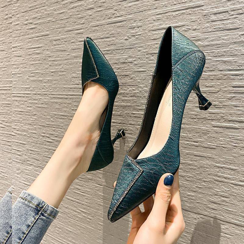 Heels shoes shop hotsell