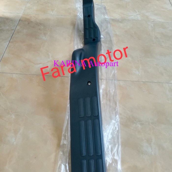 HITAM Original Mitsubishi ktb new canter HDX black carpet clip - right ...
