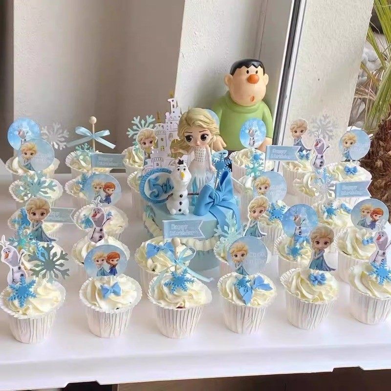 Ice Princess Elsa themed dessert table decoration for girls Blue ...