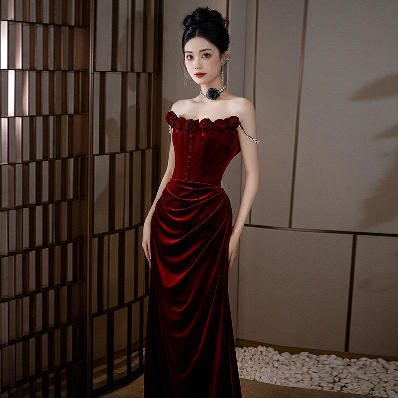 Fish Tail Hanging Neck Sleeveless Wine Red Bridesmaid Dress main image 1