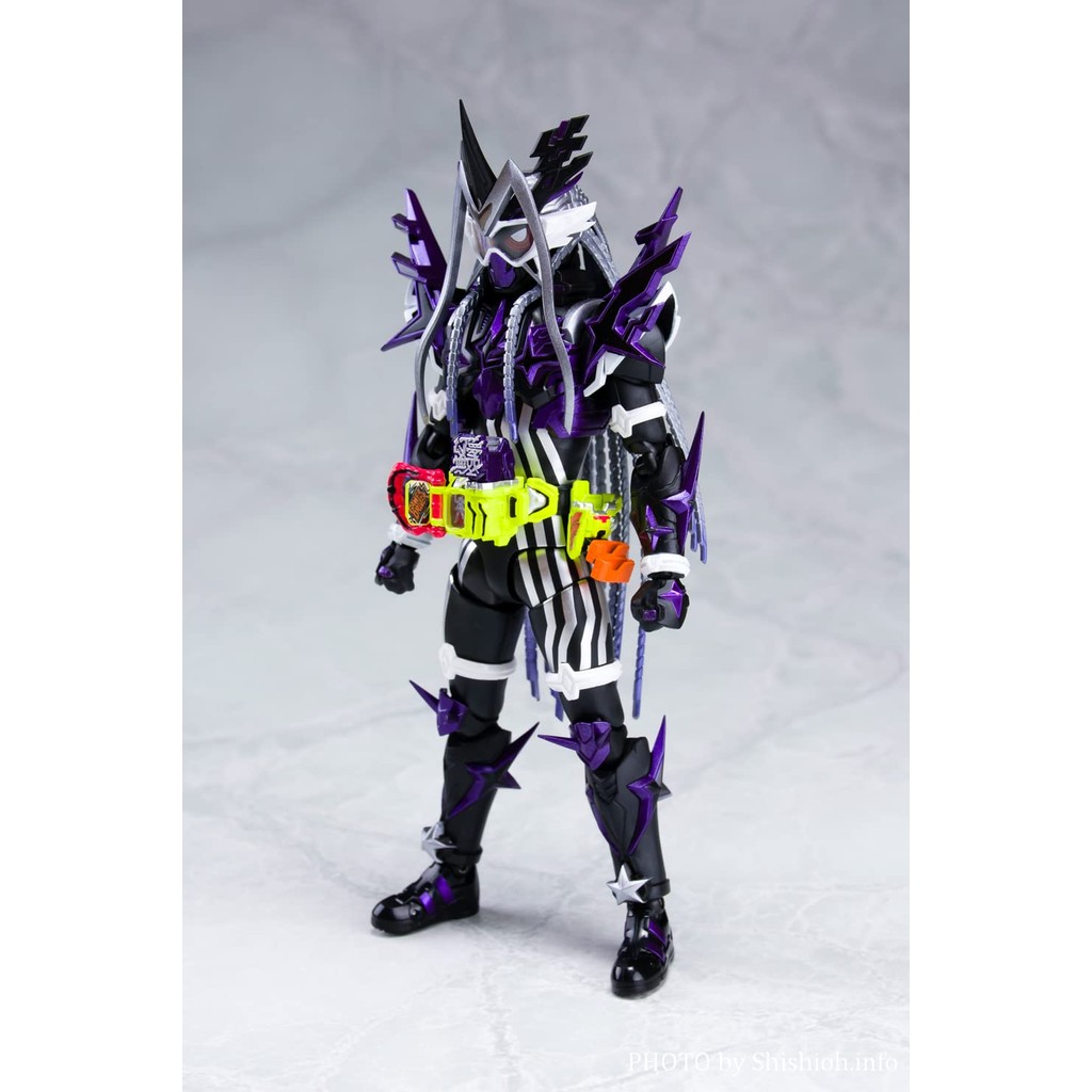 【Direct from Japan】 S.H.Figuarts Kamen Rider Genm Musou Gamer Figure ...