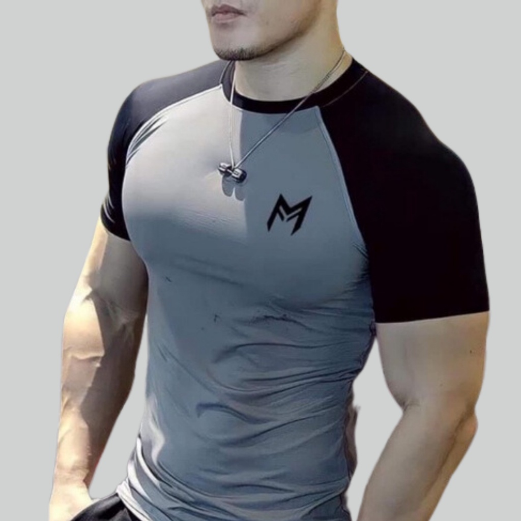 Men's Sports T-Shirt, Gym Form Hugging Body Hand Coordination Super ...