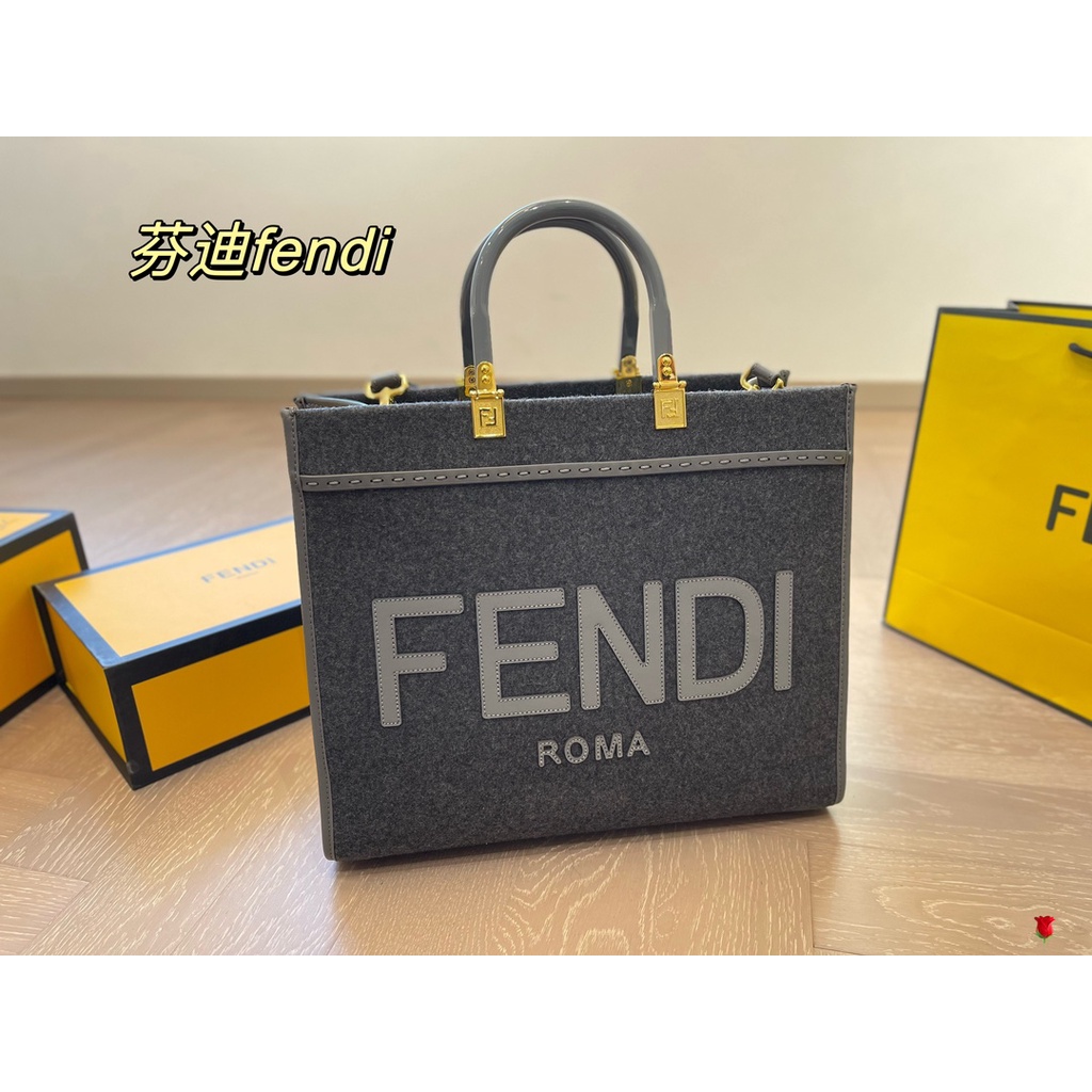 Fendi Shoulder Bag Sports Leather Camera Crossbody Bags Men's And Women