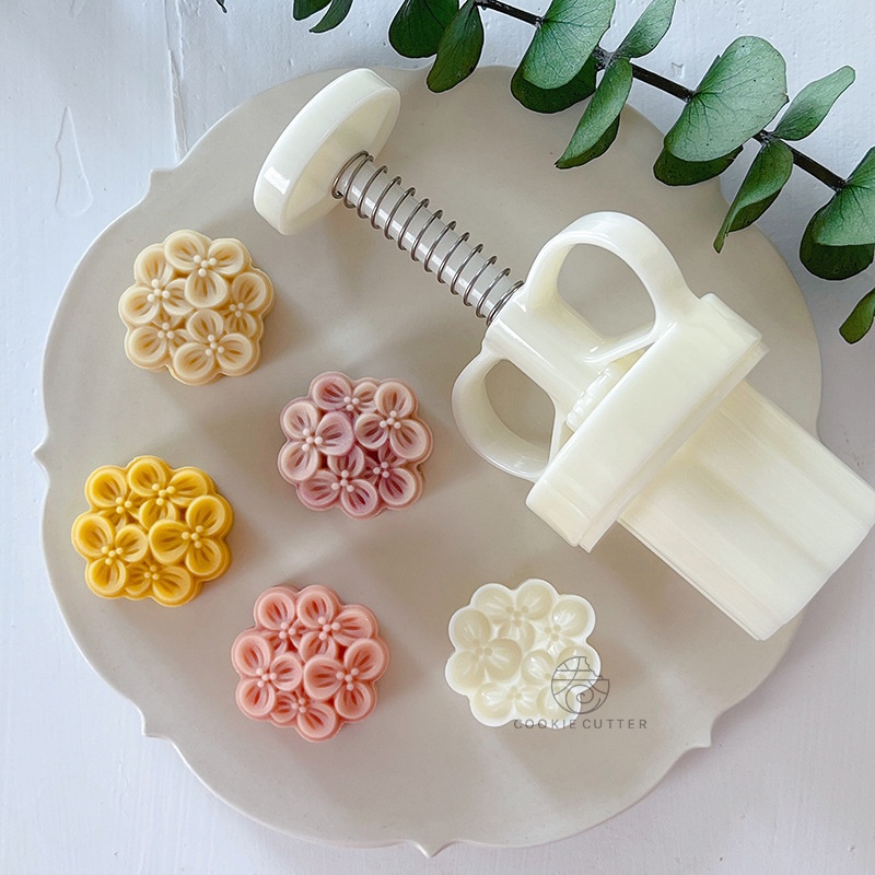 15g/20g Mini Mooncake Mold Mid-Autumn Festival Flower Mooncake Mold Chinese  Mung Bean Cake Mold Pastry Hand Press Mold