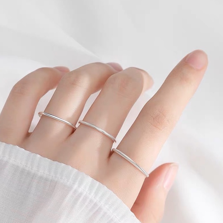 Thin knuckle clearance rings