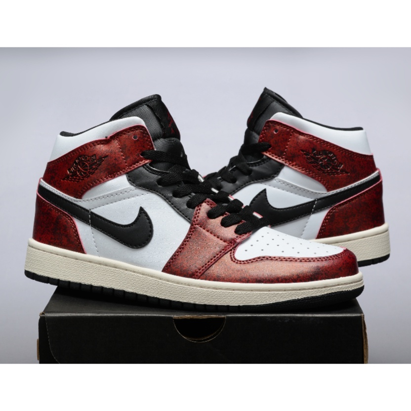 Jordan Air Jordan 1 mid se