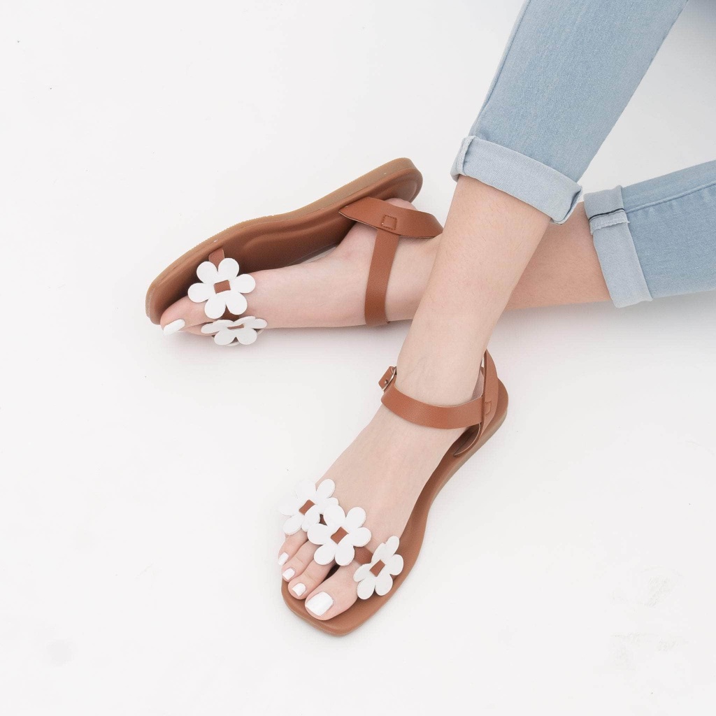 Comfy on sale floral sandals