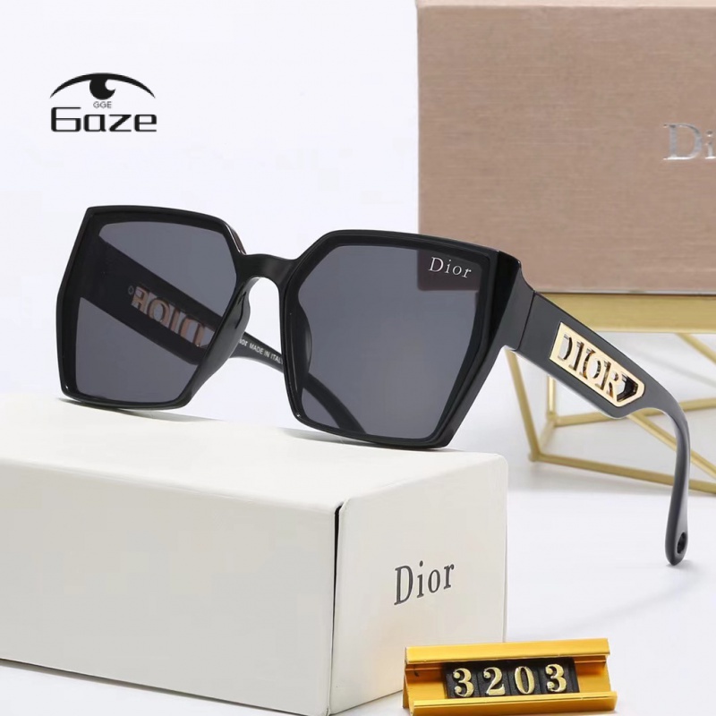 Gaze 2024 New Fashion Shades For Women Men Sunglasses Brand Designer Square  Sun Glasses For Women Gradient Lenses Anti-UV Eyewear Beach Shades For  Women