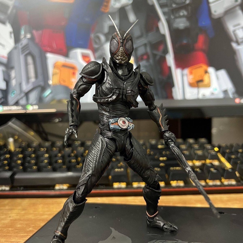 Kamen Rider Black Sun SHF 15cm Black Locust Kaijin Masked Rider Action ...