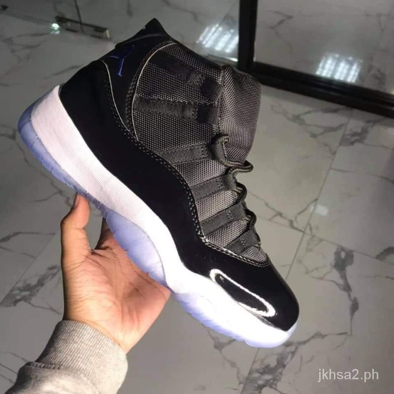 Jordan 11 hotsell space jam high