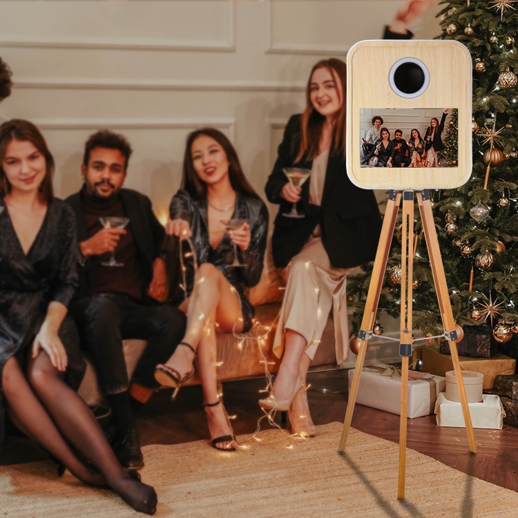 RCM156T Digital photo booth machine wooden tripod photobooth vine