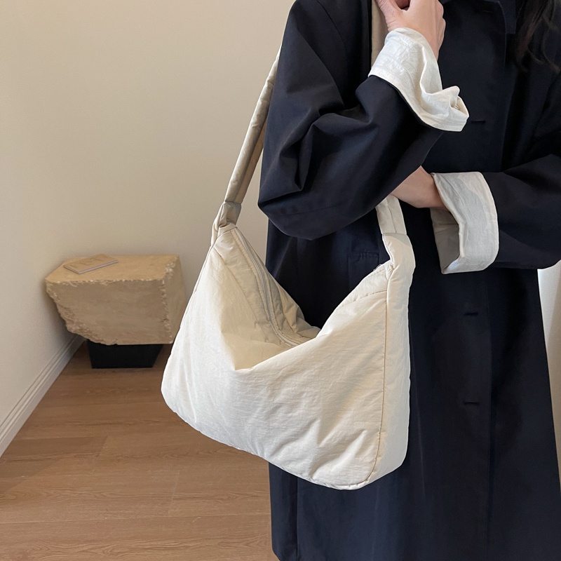 2023 New Style Waterproof Shoulder Bag High Quality Canvas Bag Women's