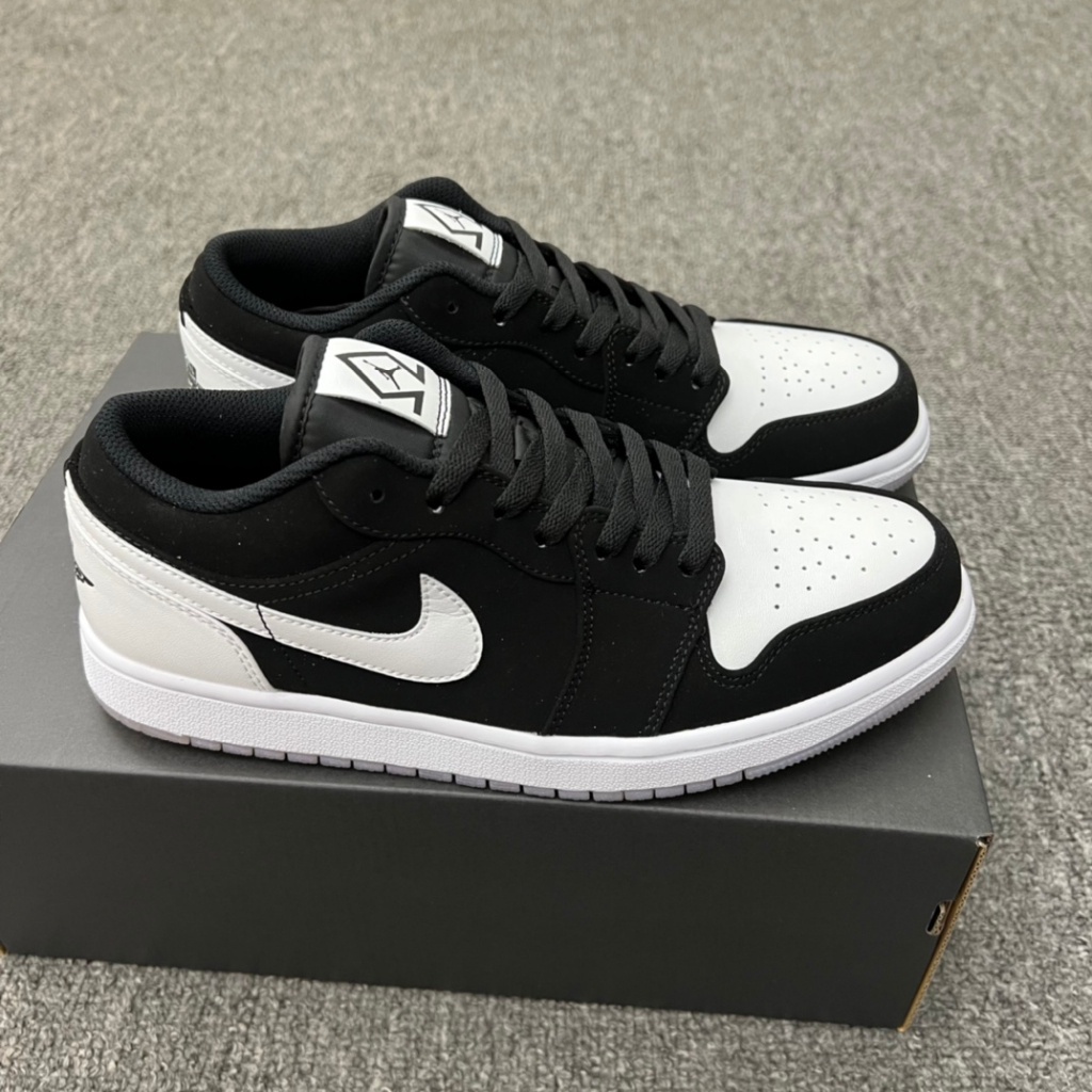 [Physical photos]UA Air Jordan 1 Low “White Black” Basketball Shoes For