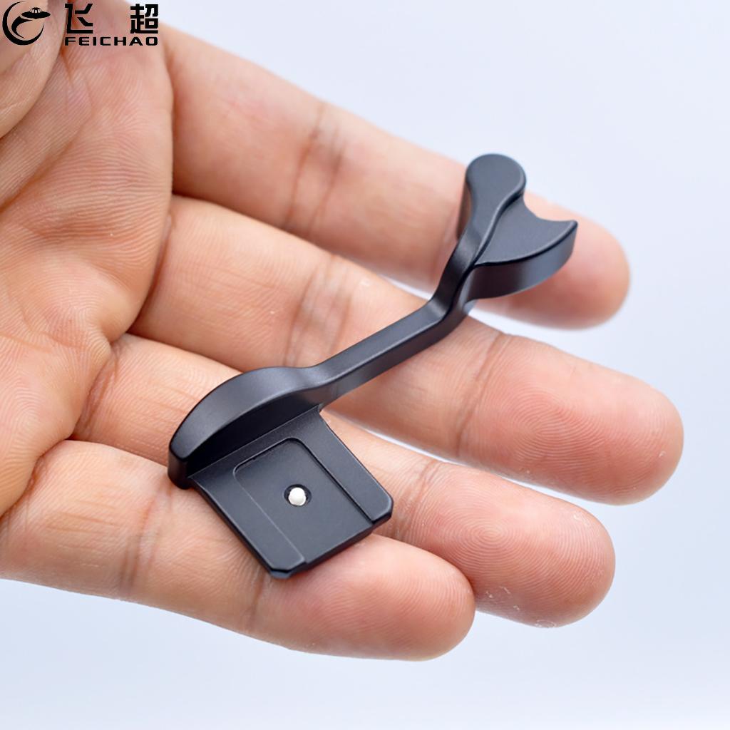 FEICHAO Aluminum Metal Hot Shoe Cover Portable Camera Mount Thumb Up Hand Grip for Leica Q