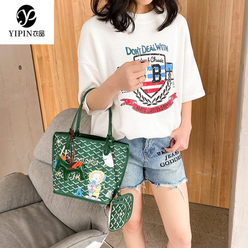 Fast Shipping Bag 2024 New Style Bag Commuter Large Bag Female Large