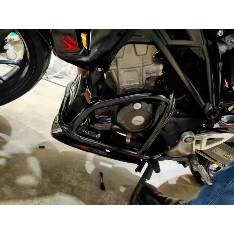 Motorcycle Crash Bars Engine Guard Protectors HONDA CB 150R CB150R