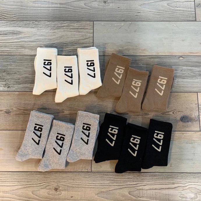 FEAR OF GOD ESSENTIALS socks 1977 letter logo Jacquard design stockings ...