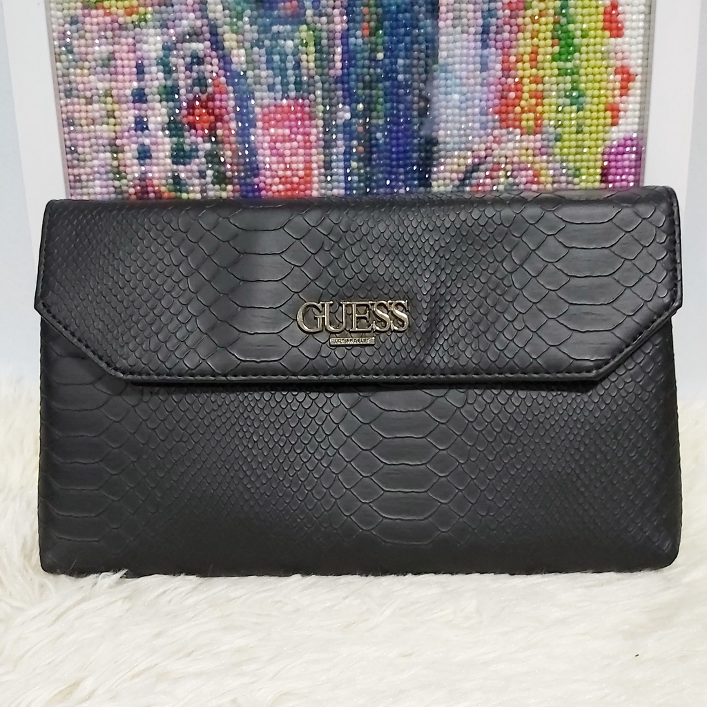 Guess Harper Convertible Two Way Travel Clutch Crossbody Bag