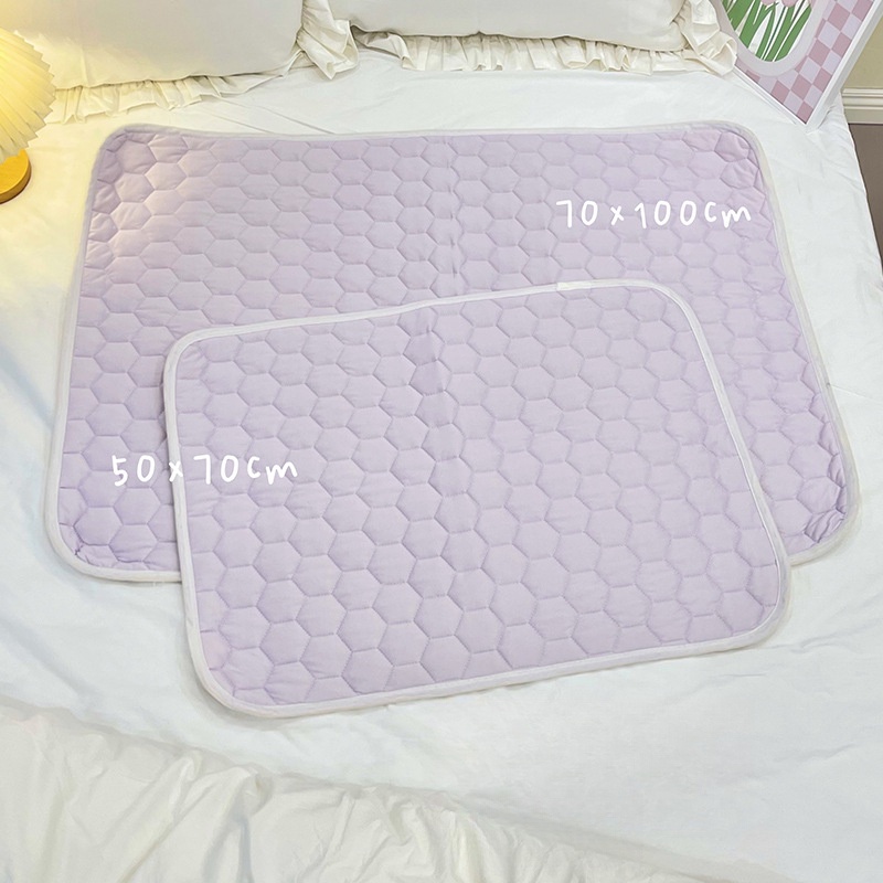 Warm Color Simple Aunt Mat Menstrual Period Dedicated Waterproof