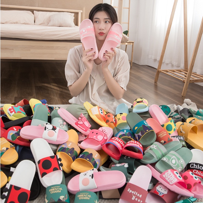 JY. Unisex Random Slippers Slides Sandals 1PCS (Standard Size) | Shopee ...