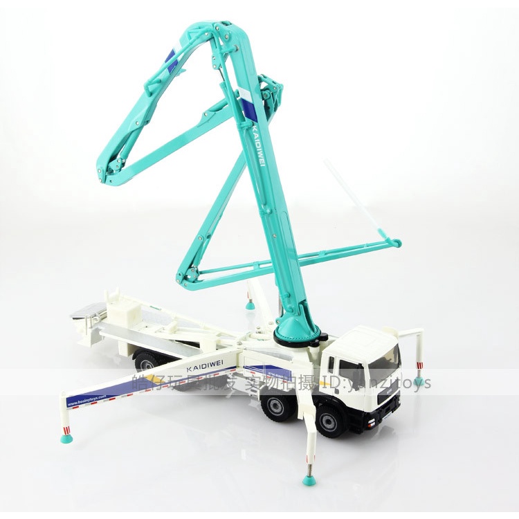 Toy kaidiwei 625025 concrete pump truck 1 55 heavy truck alloy car engineering model Shopee Philippines