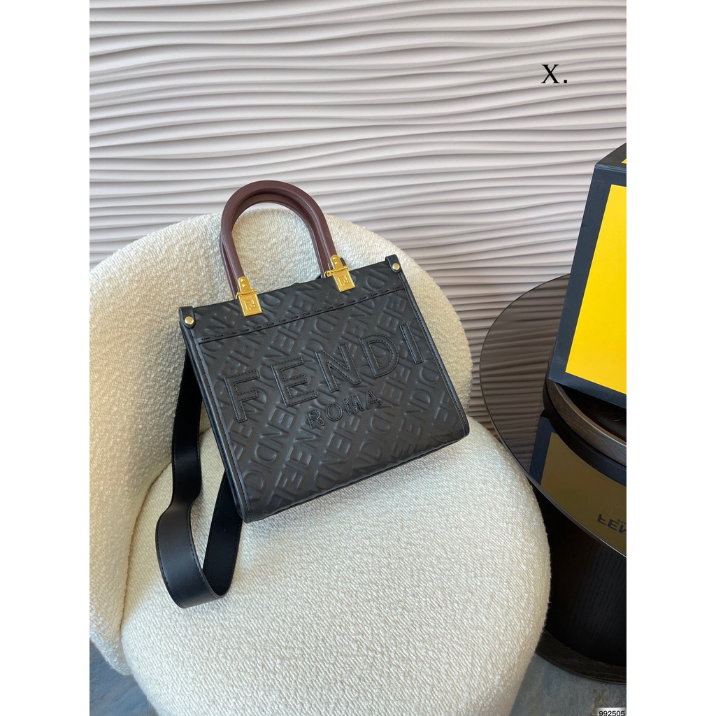 Fendi Shoulder Bag Sports Leather Camera Crossbody Bags Men's And Women