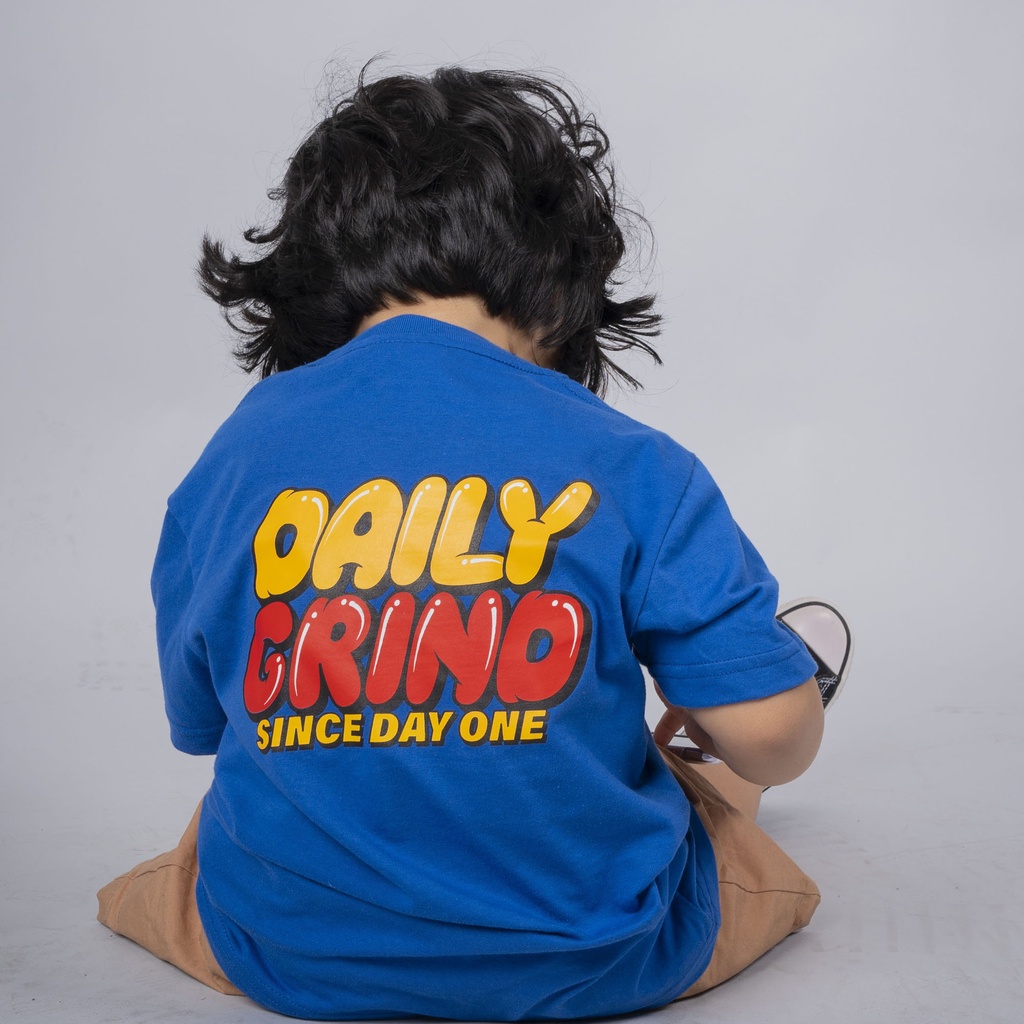 T-shirt Manches Courtes Bleu Royal Pour Garçon - Marque FMS Taille S 6-8 Ans - Occasion Très Bon état