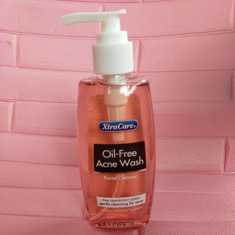 ♟XtraCare OilFree Acne Wash Facial Cleanser with Salicylic Acid and