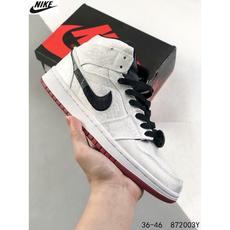 aj1 silk