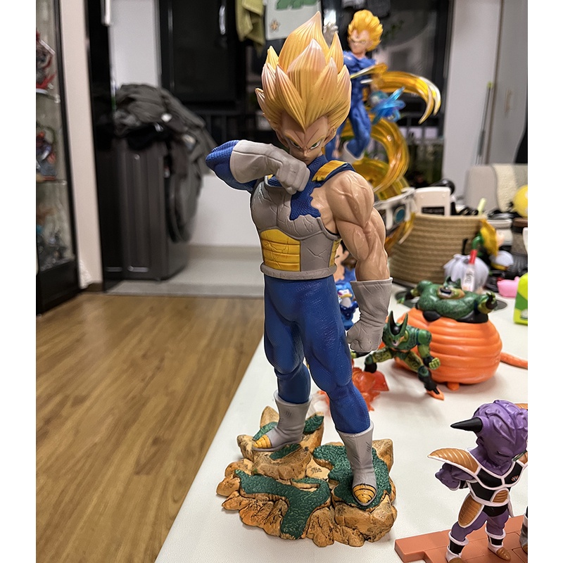 Figurine Vegeta Super Saiyan – 28 Cm, PVC, Dragon Ball Z (Neuve Sous Blister)