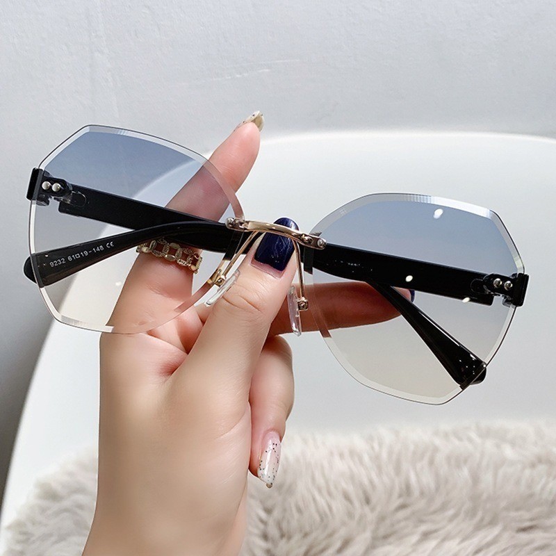 Women's Large Frame Sunglasses Full Frame UV400 Anti-ultraviolet Light ...