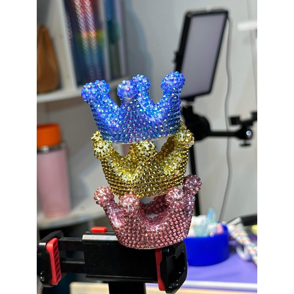 Rhinestone Crown Topper Cute Straw Topper Spacing is evident | Shopee ...