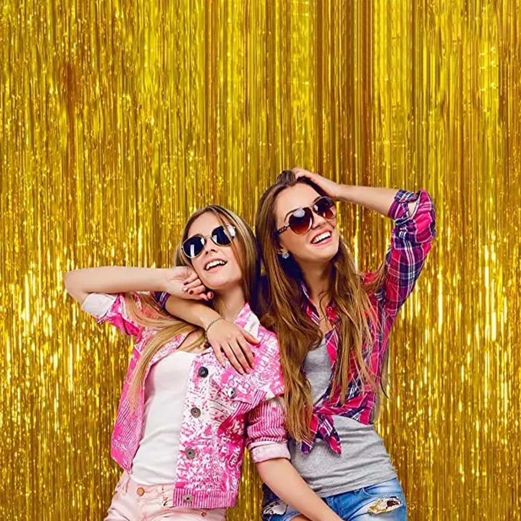 Birthday PARTY BACKGROUND TASSEL DECORATION CURTAIN / METALLIC DOFF ...