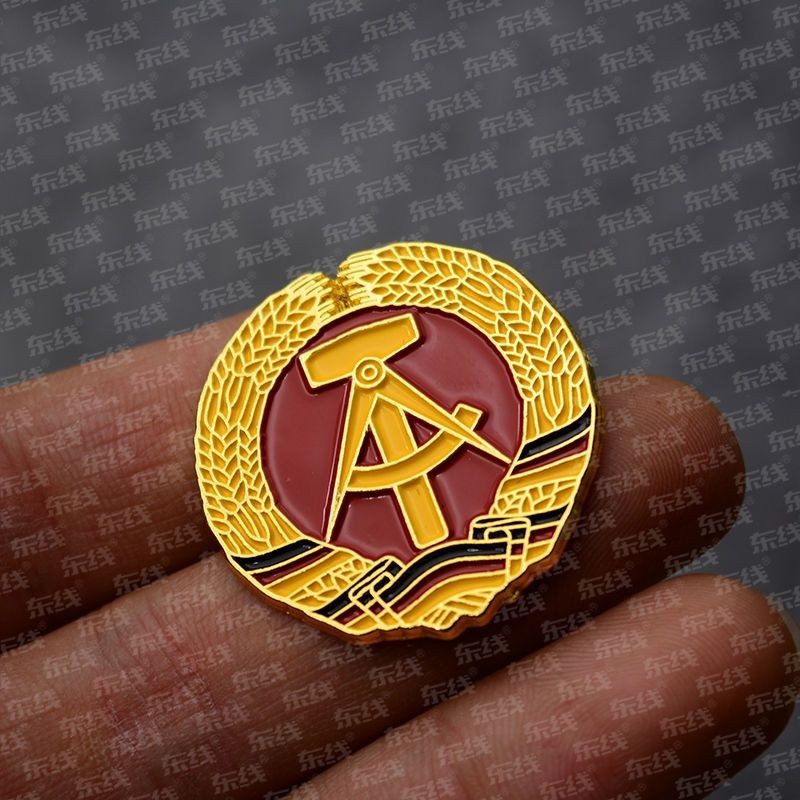 Eastern Line Replica DDR Eastern German Emblem Brooch Badge | Shopee ...