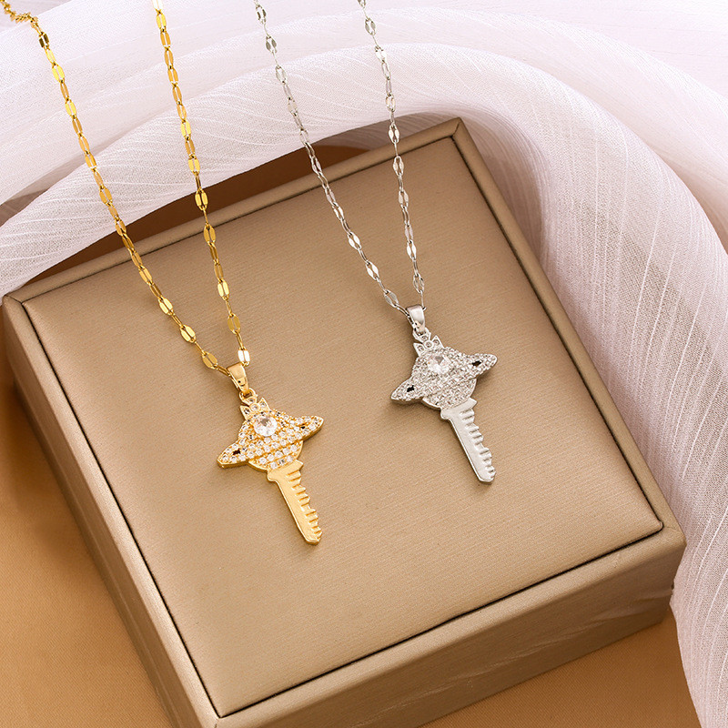 Vivienne westwood key necklace sales