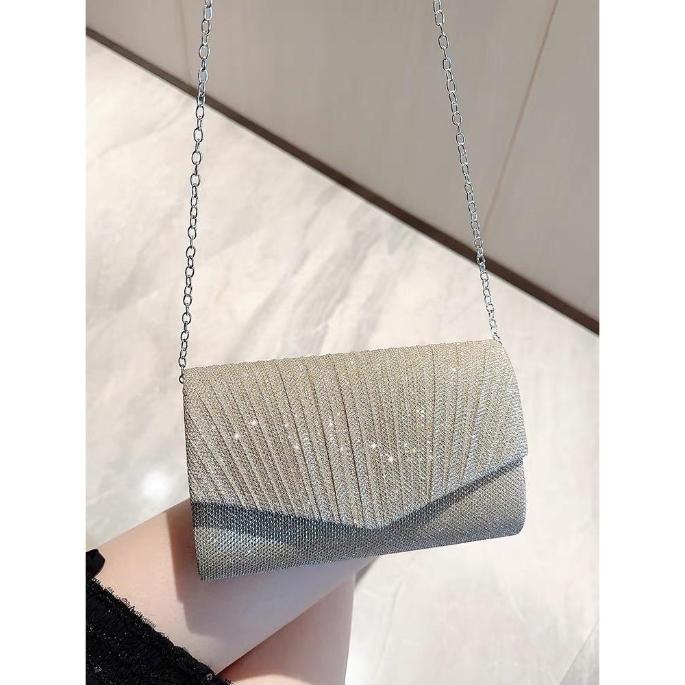 Leaf-shaped Flowers Diamond Dinner Clutch
