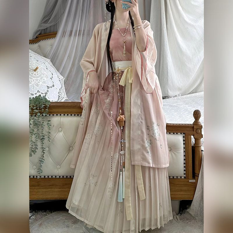 Song Dynasty Hanfu Set – Top & Skirt main image 0