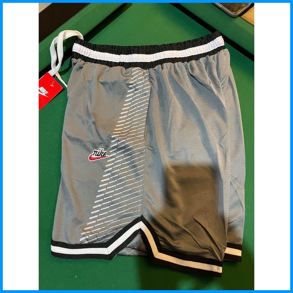 Small Nike Logo Dri Fit Shorts w Pockets