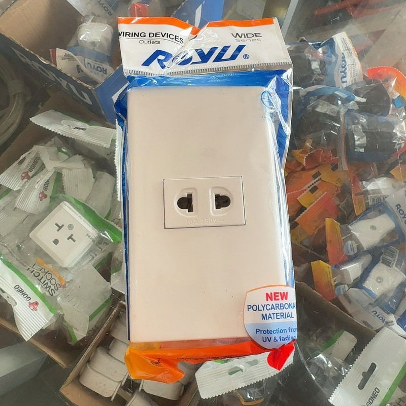 Royu Universal Convenience Wall Outlet / Socket 1,2,3 Gang Universal ...