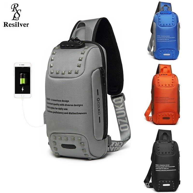 thumbnail image 2 of Antitheft Shoulder Bag With USB Charging Port 2 of 11