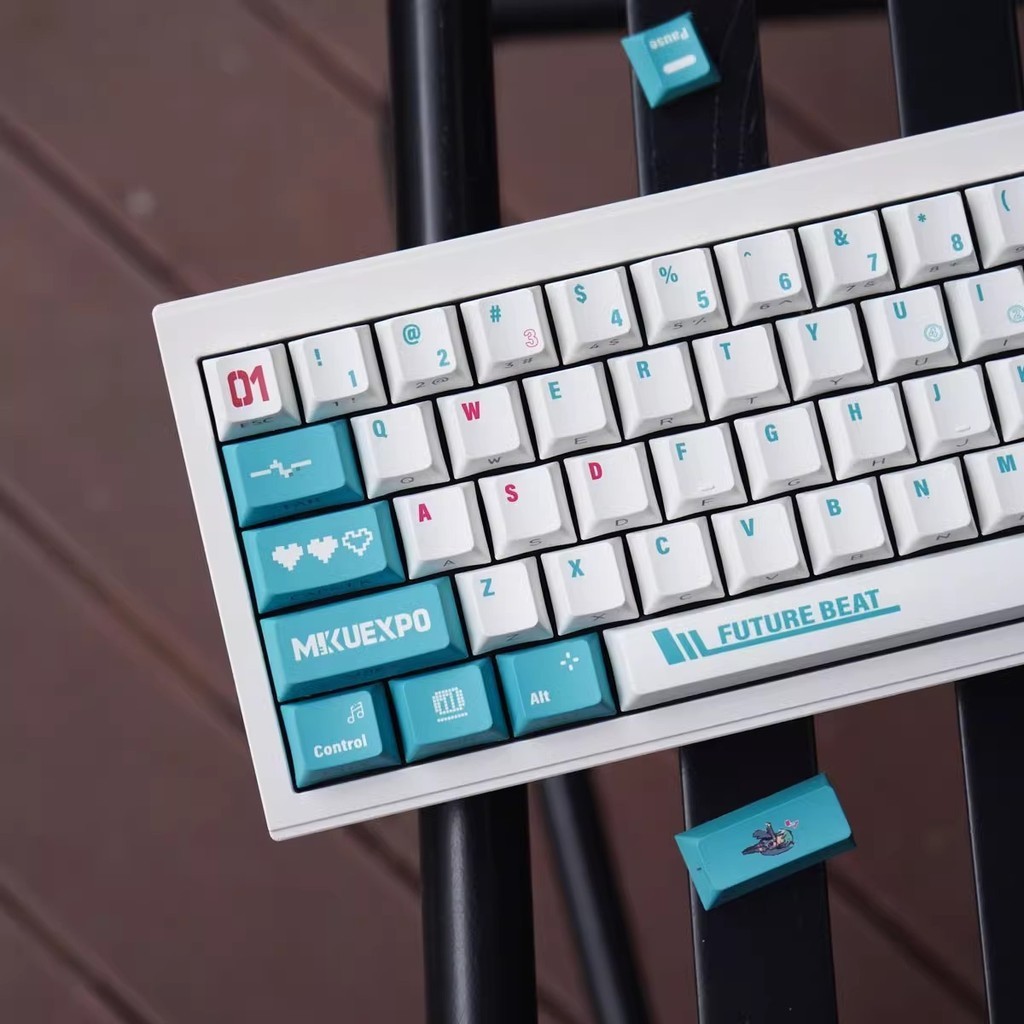 Hatsune Miku 130 Keys side light Through Blue White keycap Cherry ...
