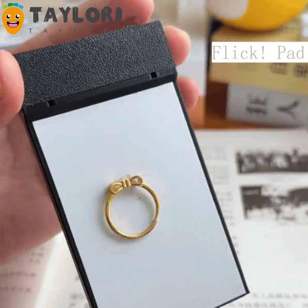 TAYLOR1 Flick Pad, Changing The Ring Surprise Props Flick Board