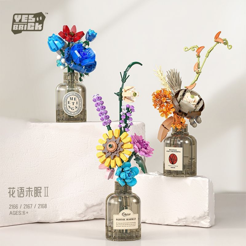 Bricks Also High-looking Vase Building Blocks Flowers Heart-pounding ...