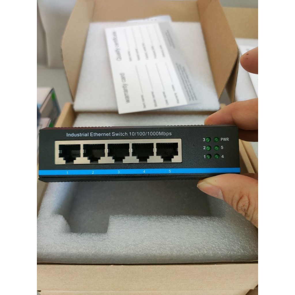 5 Port 8 Port 100Mbps 1000Mbps Gigabit Network Switch RJ45 LAN Desktop